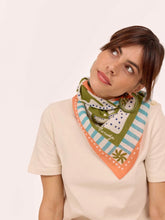 Charger l&#39;image dans la galerie, Foulard Liberté vert
