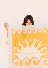 Charger l&#39;image dans la galerie, Foulard Solarium ocre
