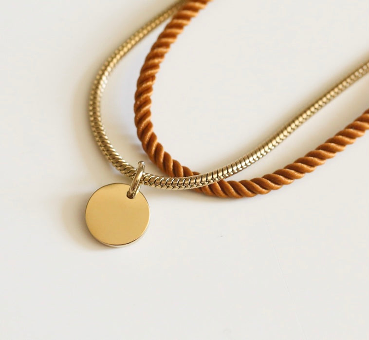 Bracelet/collier camel