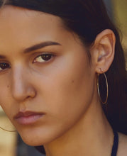 Charger l&#39;image dans la galerie, Grandes créoles Ode
