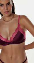 Charger l&#39;image dans la galerie, Bralette Love Lace bordeaux
