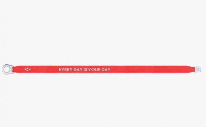 Bracelet en satin « Every day is your day »